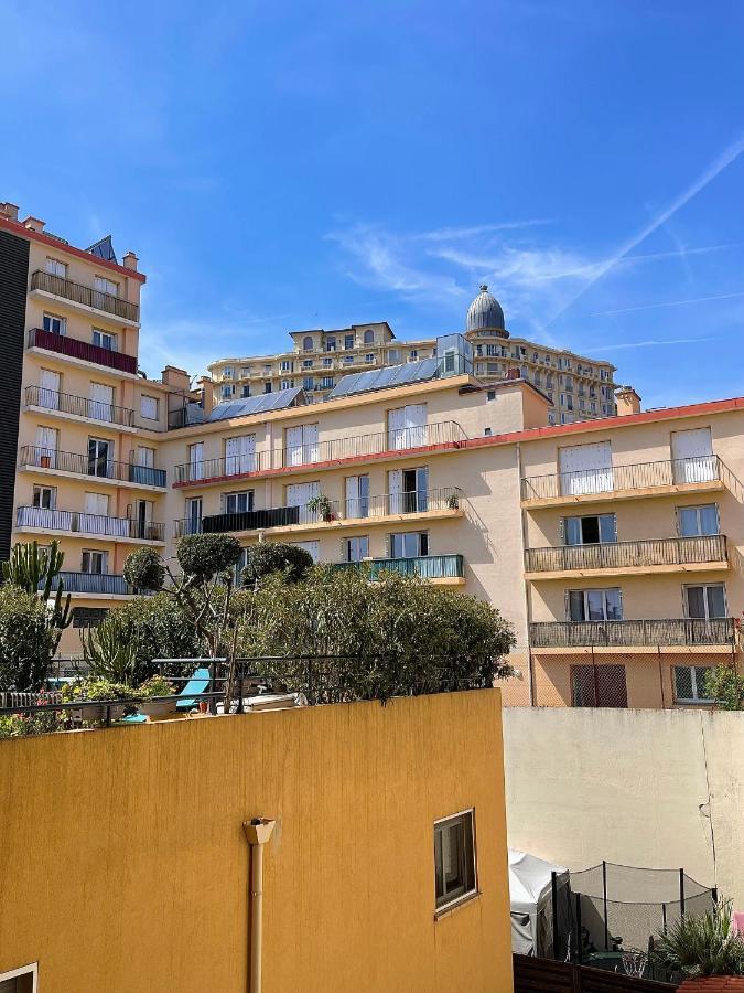Charmant Studio A Menton Luaran gambar