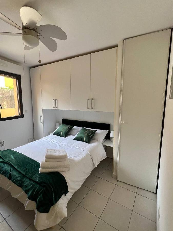 Charmant Studio A Menton Luaran gambar