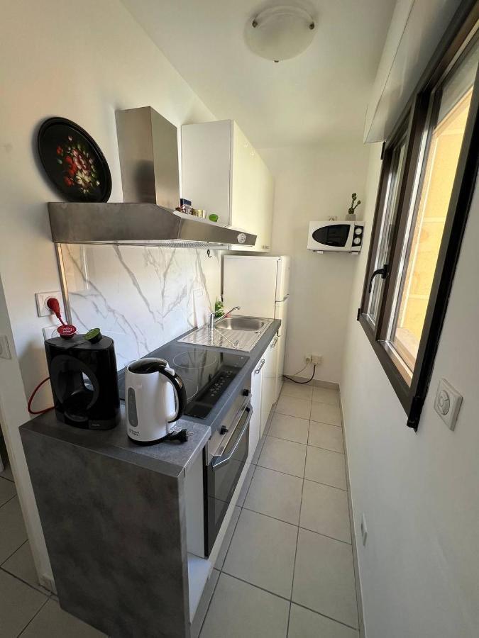 Charmant Studio A Menton Luaran gambar